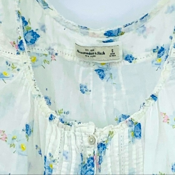 Abercrombie Prairie Floral Peasant Button Front Blouse - Picture 3 of 5
